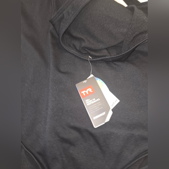 TYR SOL SCOOP NCK CTRLFIT ALL-BLACK SWIMSUIT SIZE 22 - Picture 7 of 10